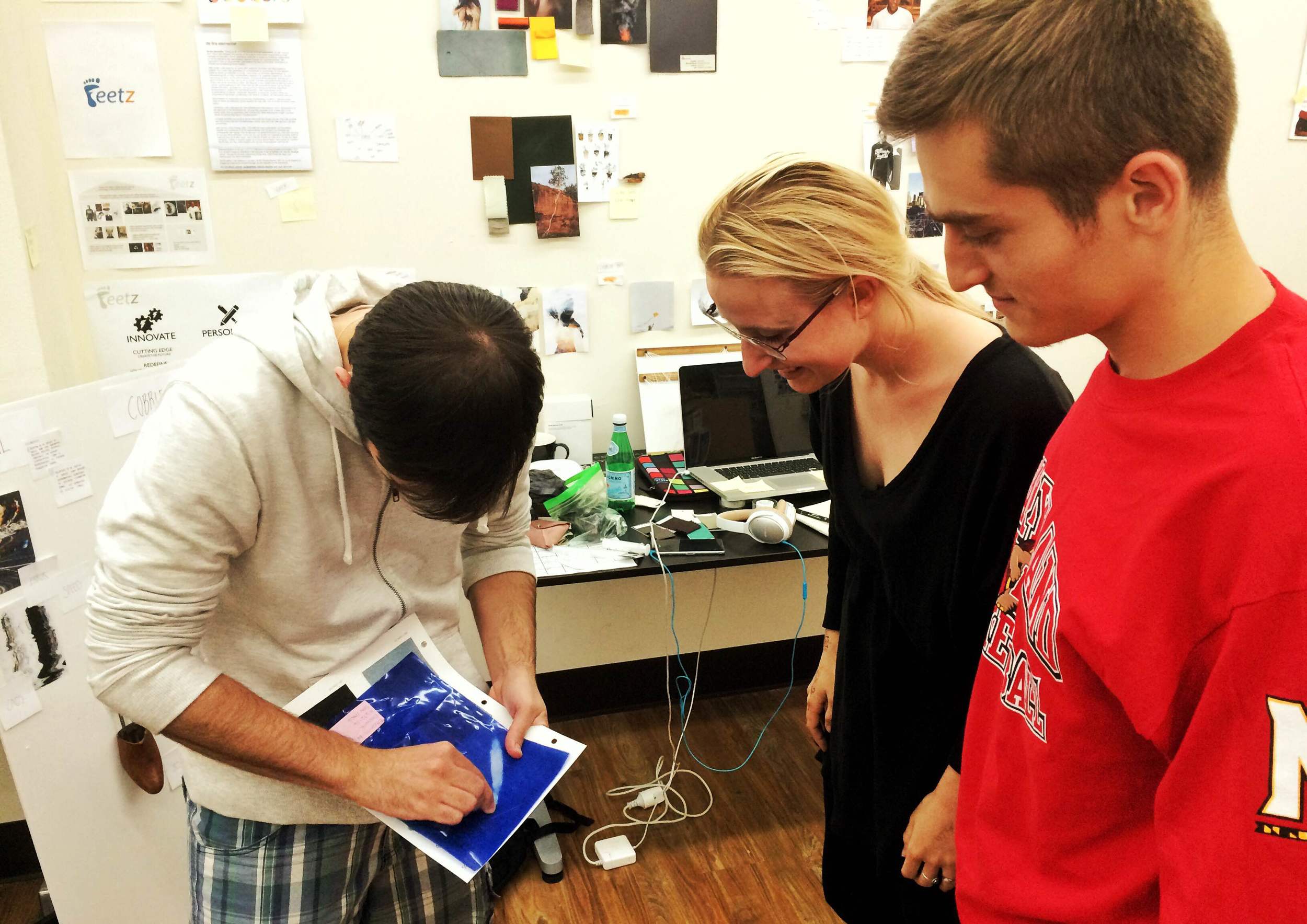 Playing with heat-sensitive material in the MLAB.