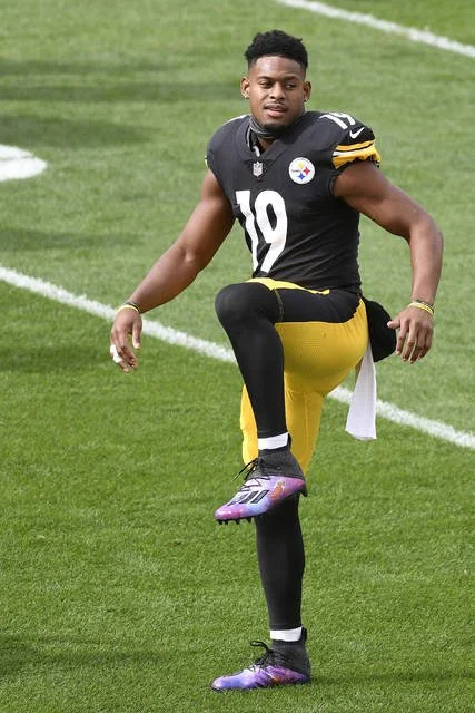 JuJu_Galaxy5.JPG
