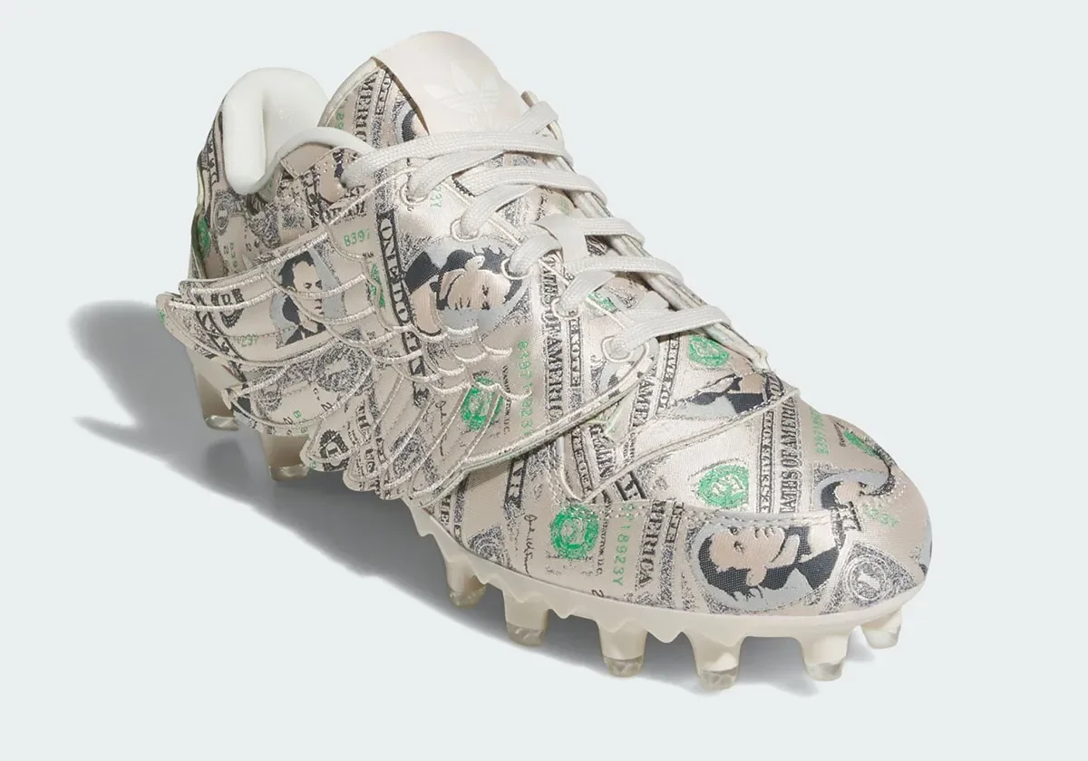 jeremy-scott-adidas-money-wings-forum-cleat-4.webp