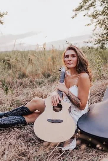 Friday Music by Elena Barrett 
