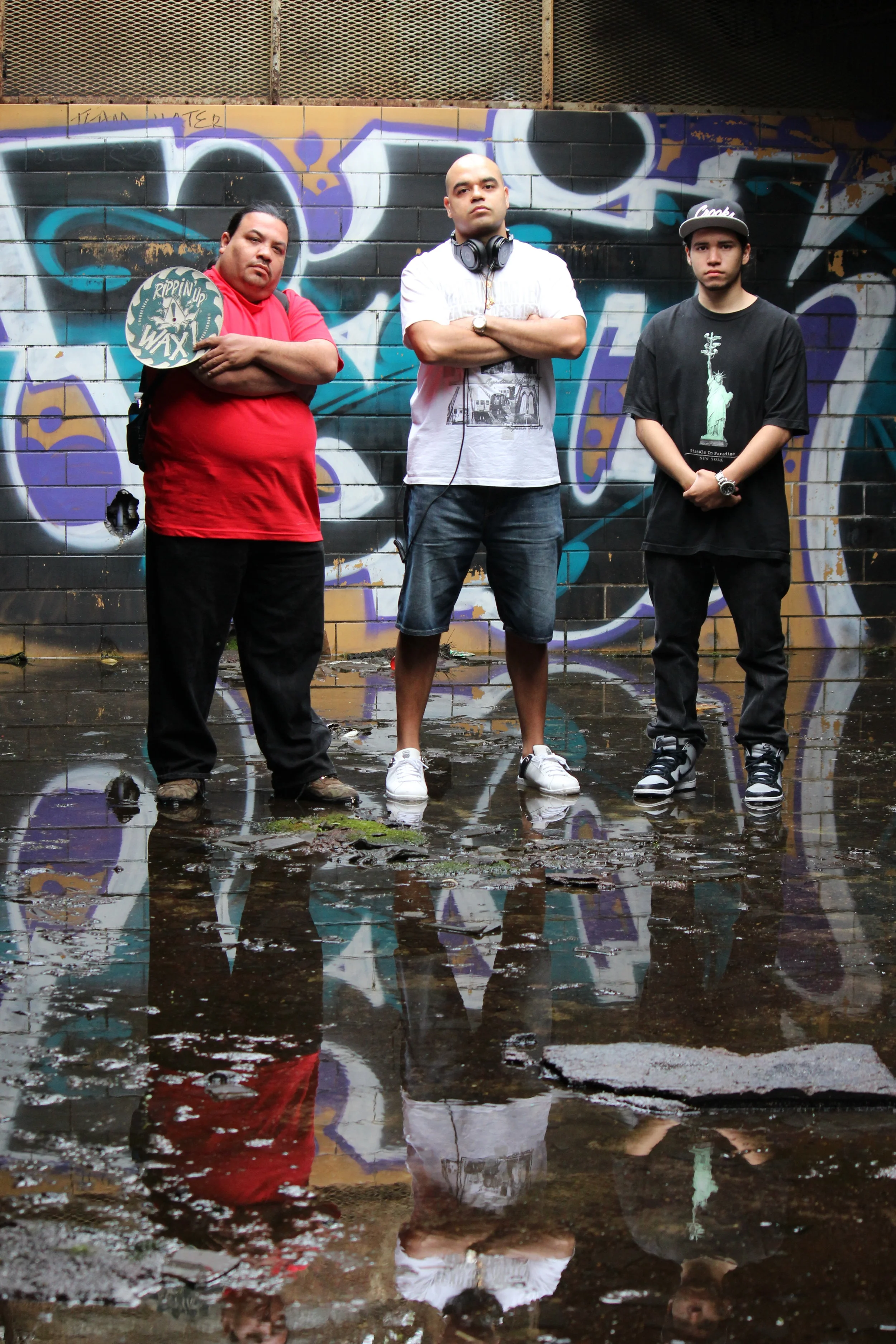 • Who's Revolution? 5-member Artist Collective spanning Indiana, Illinois & Arizona | Embodiment rooted in the core of urban culture & the fundamentals of Hip Hop.