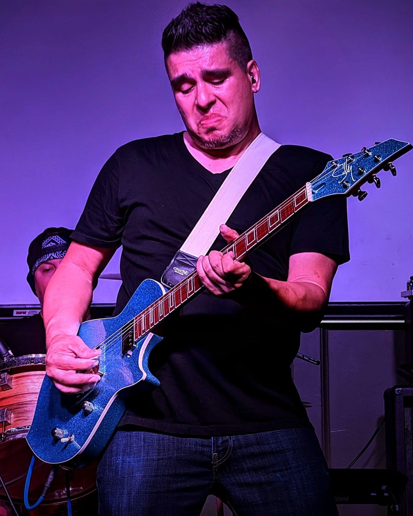 @adamnanez71 in action at Cinco de Sully with the legendary Ice Blue Sparkle '71 Trella (maple fretboard!) 

📸 our pal Sean