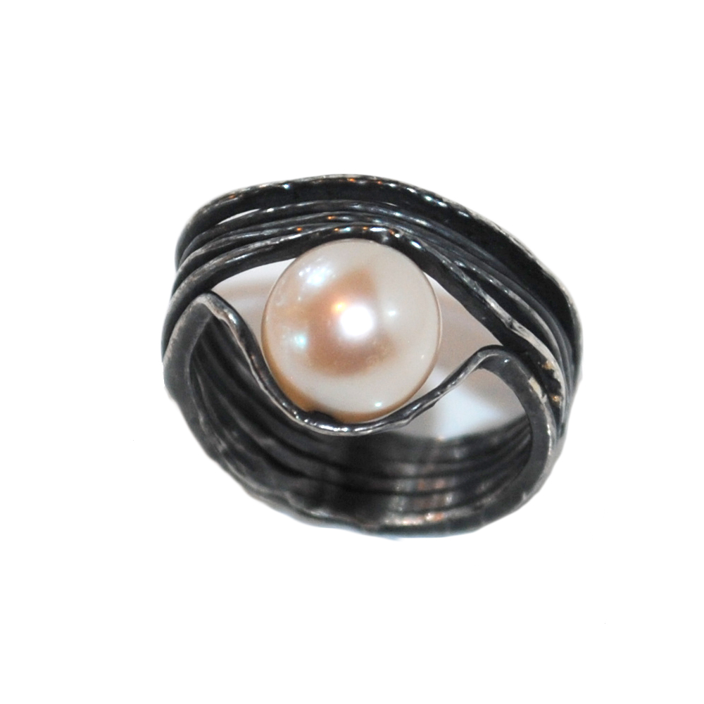 Oyster ring black sterling silver