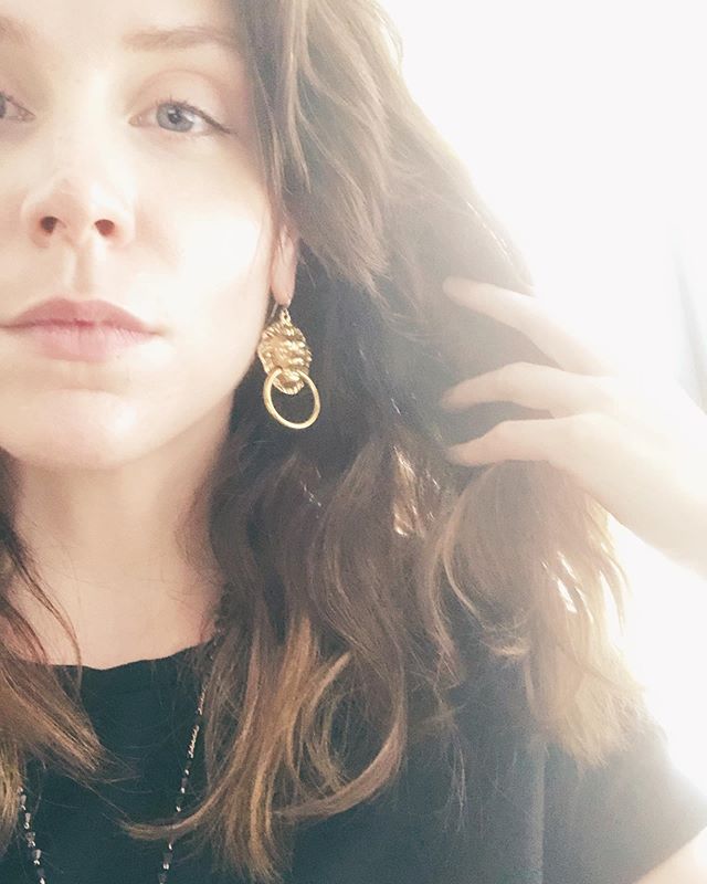 An ode in earrings to the most complicated of signs. Happy Leo Season, my over the top, uber-confident, fully extra lions! 🦁🦁🦁