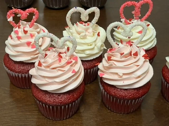 valen cupcake 1a.jpeg