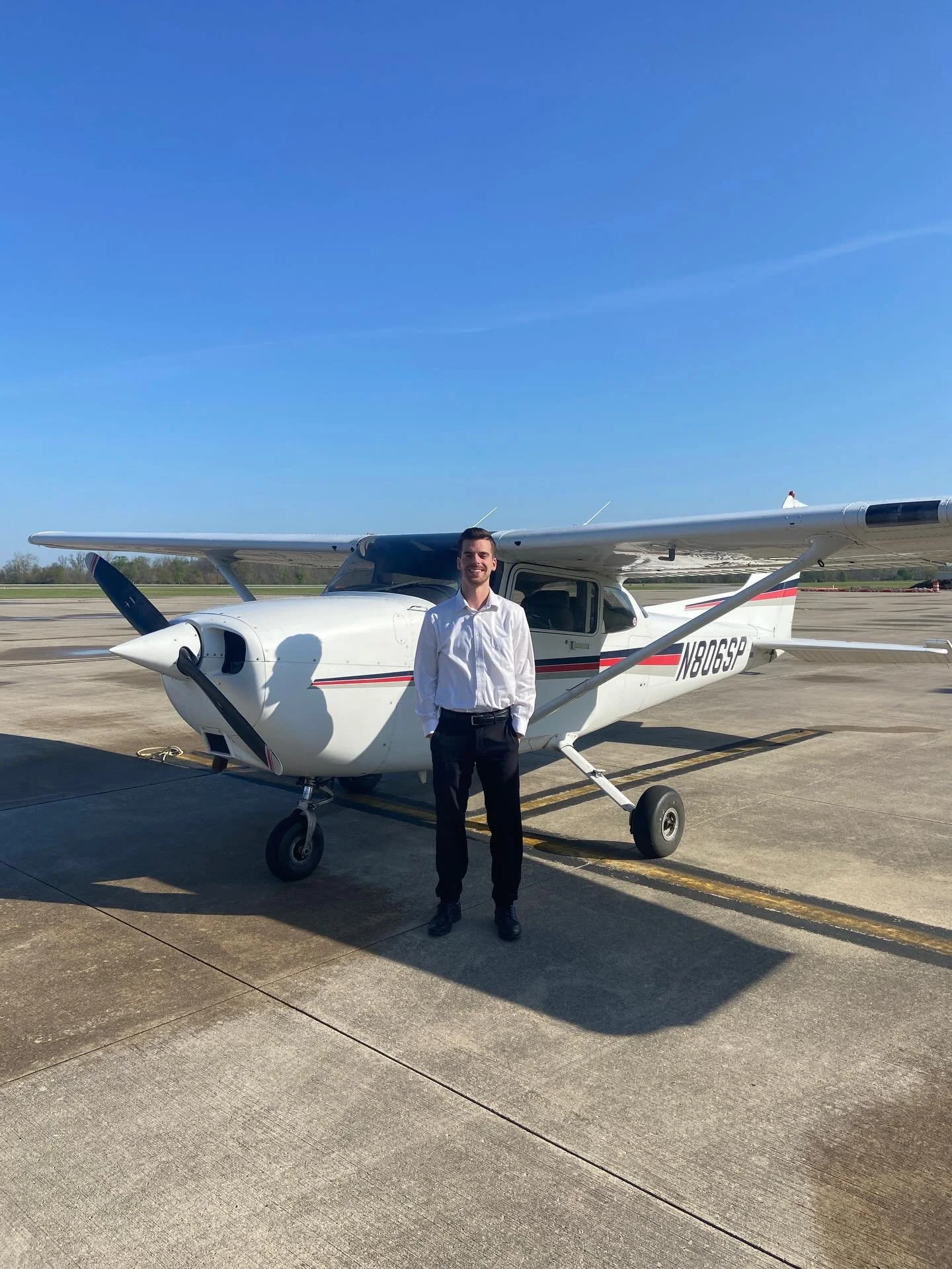 Congrats to Adam Siegelin on completing his first solo this past week. ✈️
#firstsolo #airmarion