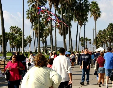 People on Venice Beach Boardwalk.jpg