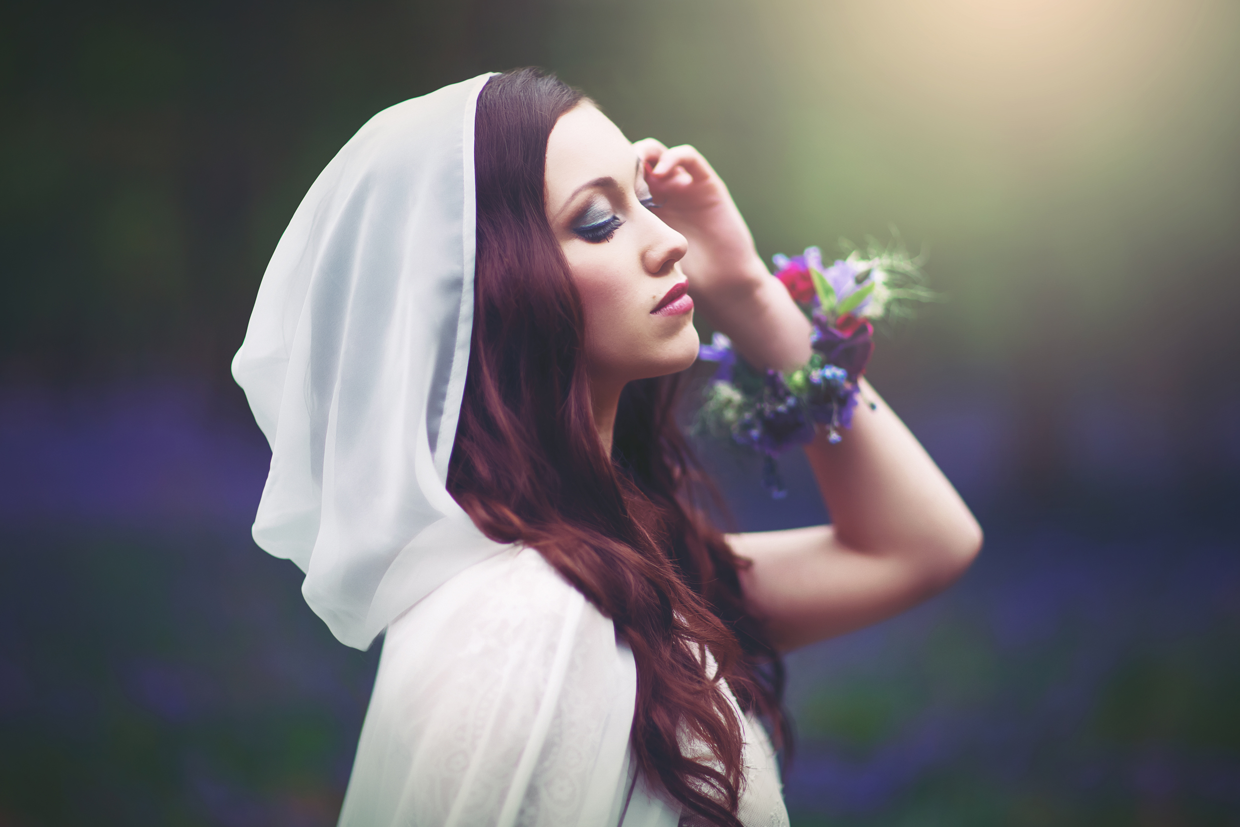A Cape is a wonderfully romantic option, perfect for an autumn or winter wedding.
