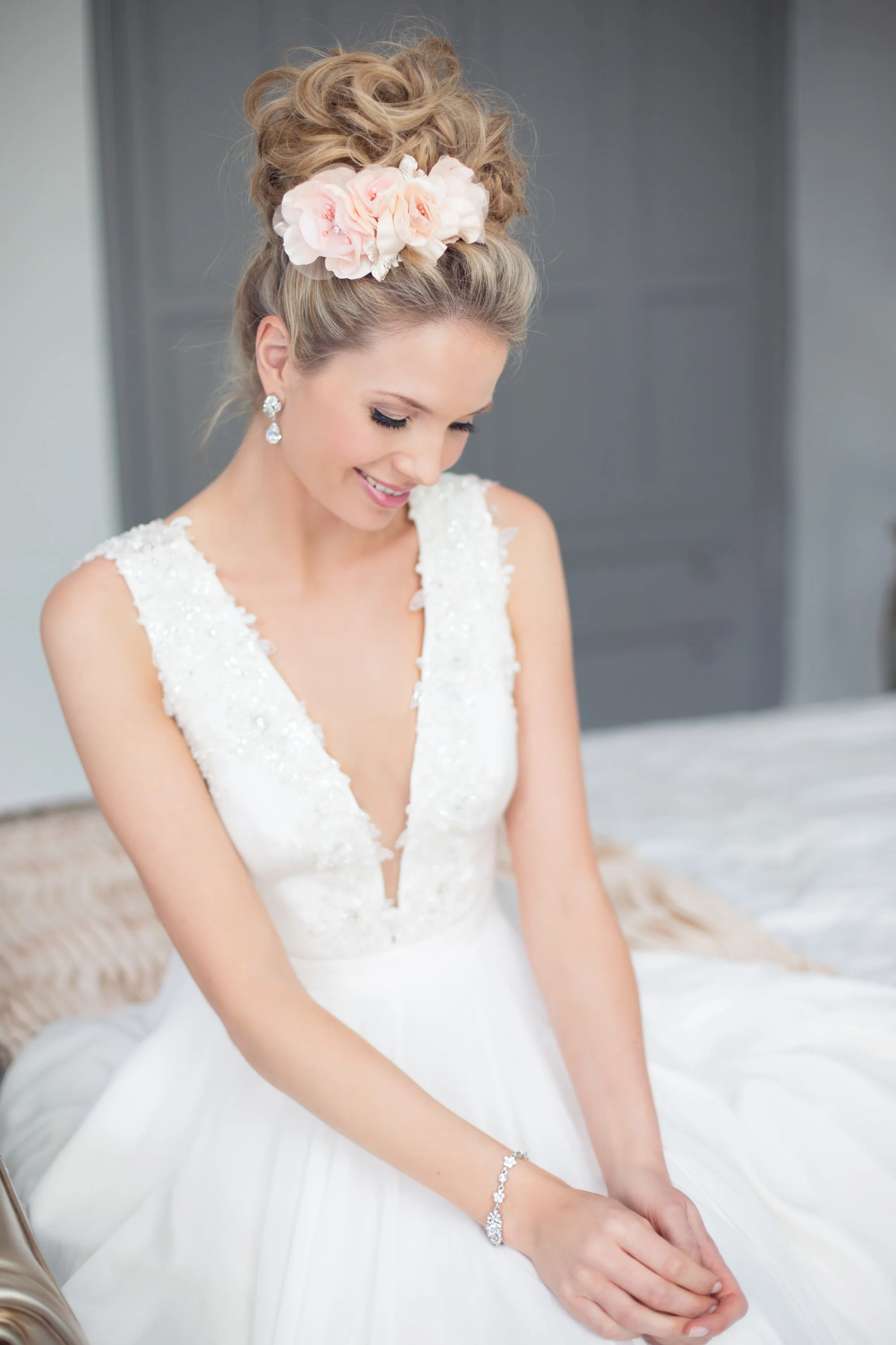 Hair & makeup by Team Glam, image: Photography by Anna Marie