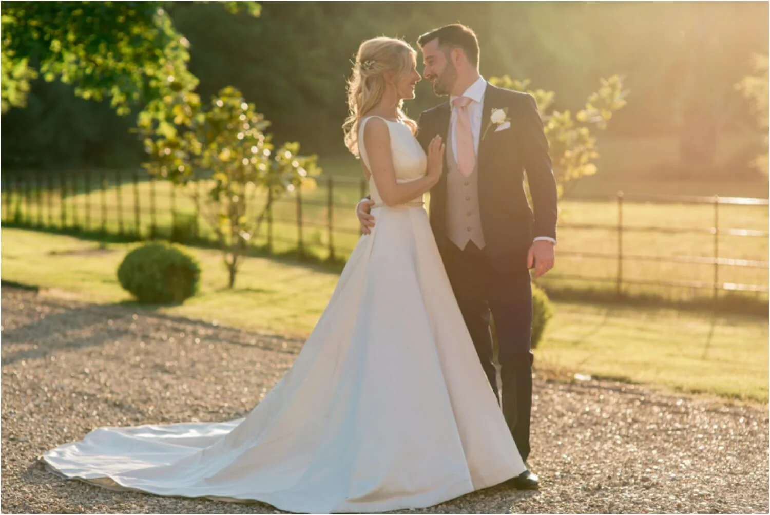 Botleys-Mansion-Wedding-Photographer-_-Caroline-Castigliano-Wedding-Dress-_-Meghan-Markle-Stle-Wedding-Dress-_-Stylish-Bride-_rhiannon and ryan.jpg