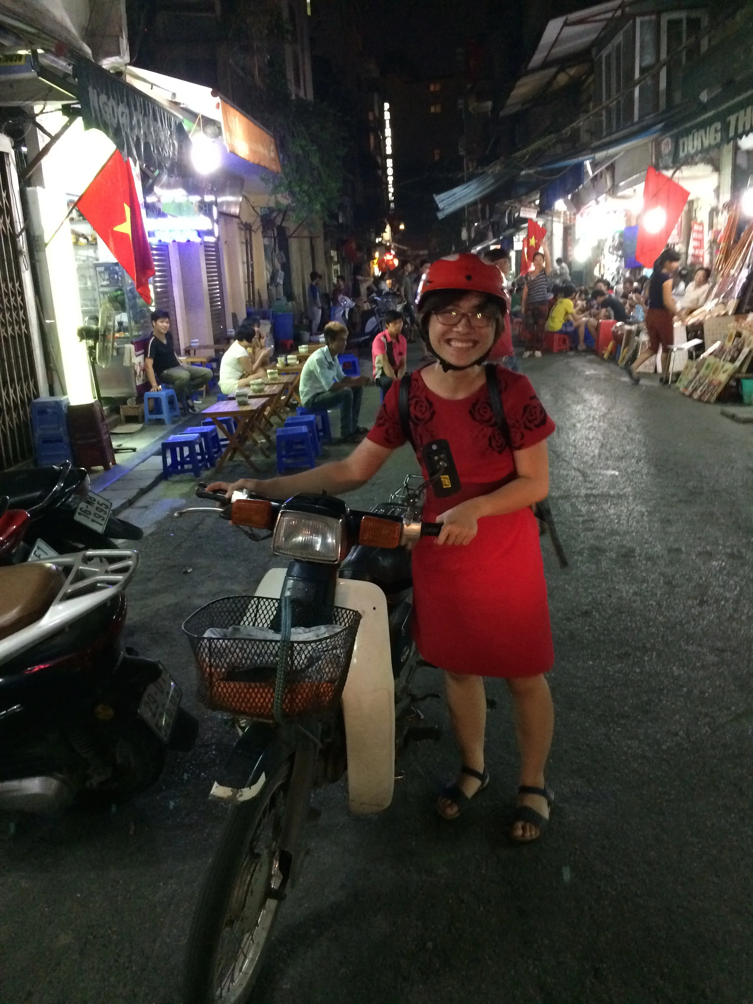 Our wonderful Vietnamese student volunteer, Jetty, who helped us bring the North Koreans to an awesome street-side dessert shop.