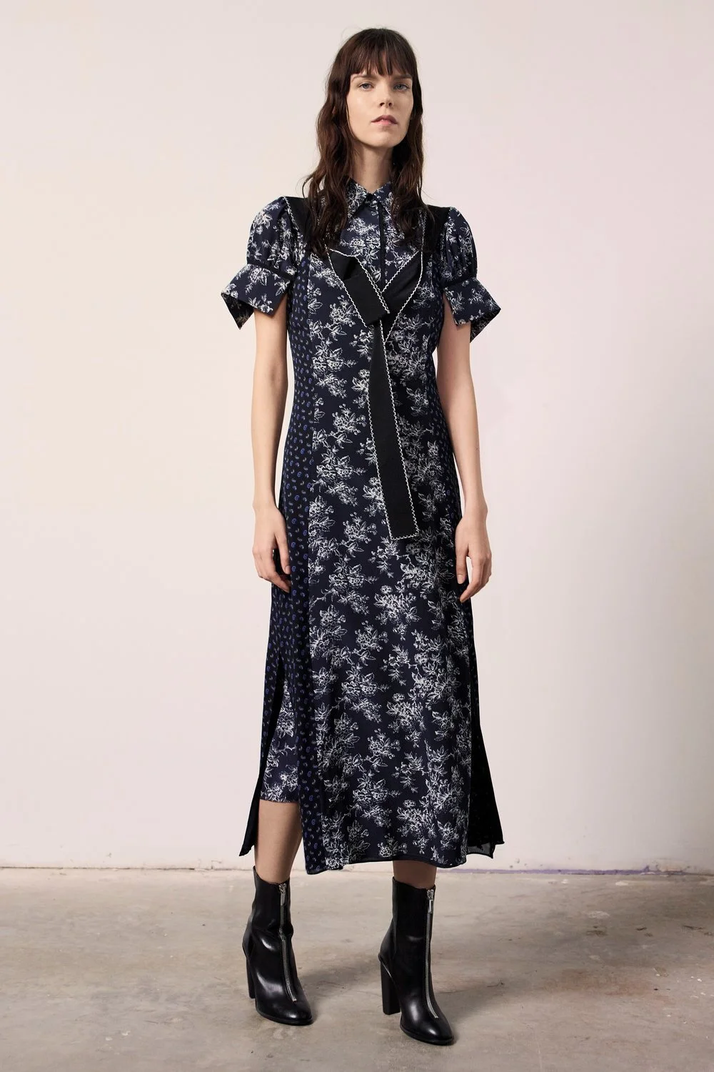 00017-jason-wu-new-york-fall-19-ready-to-wear-credit-laurence-ellis.jpg
