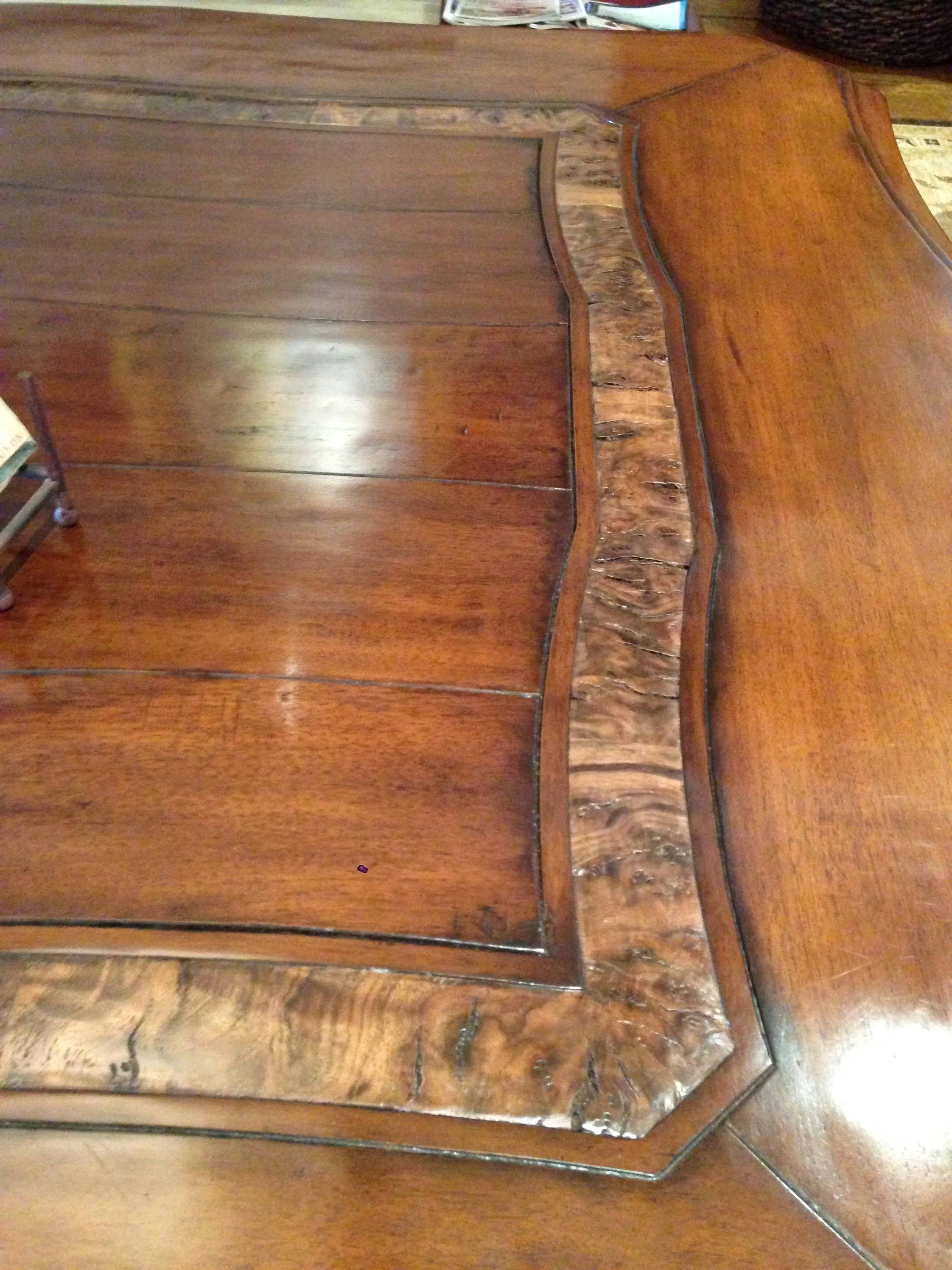 Social Table (4).JPG