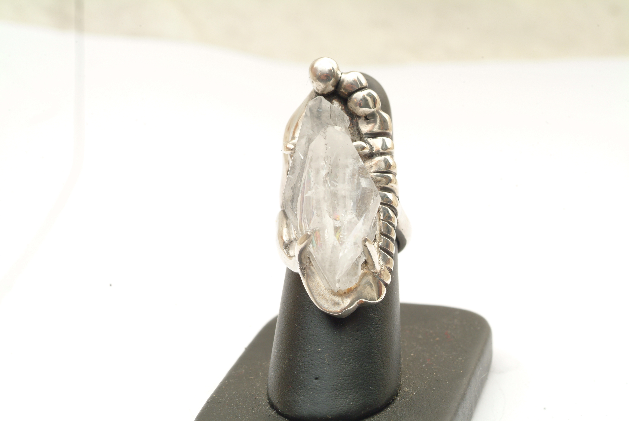 Faden Quartz Ring