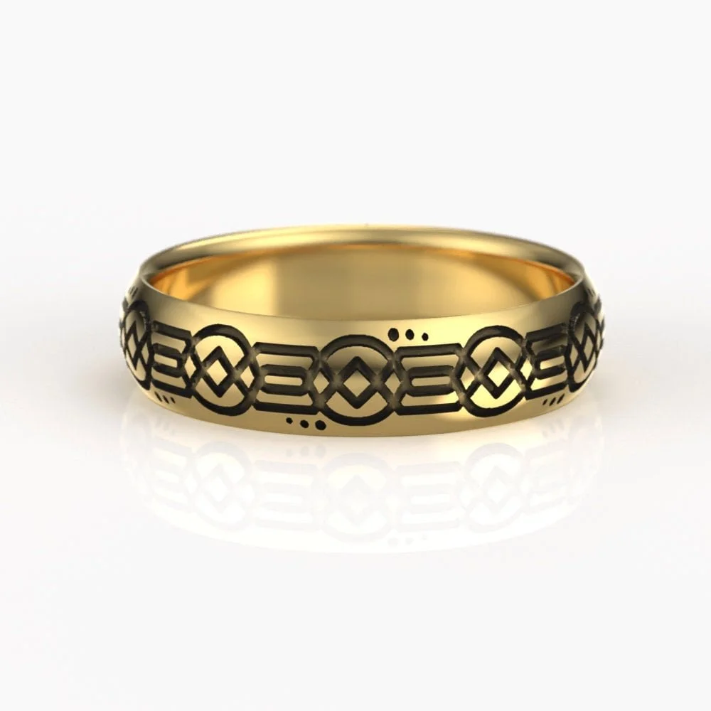 05-celtic-knot-gold-band-three-quarter.jpg