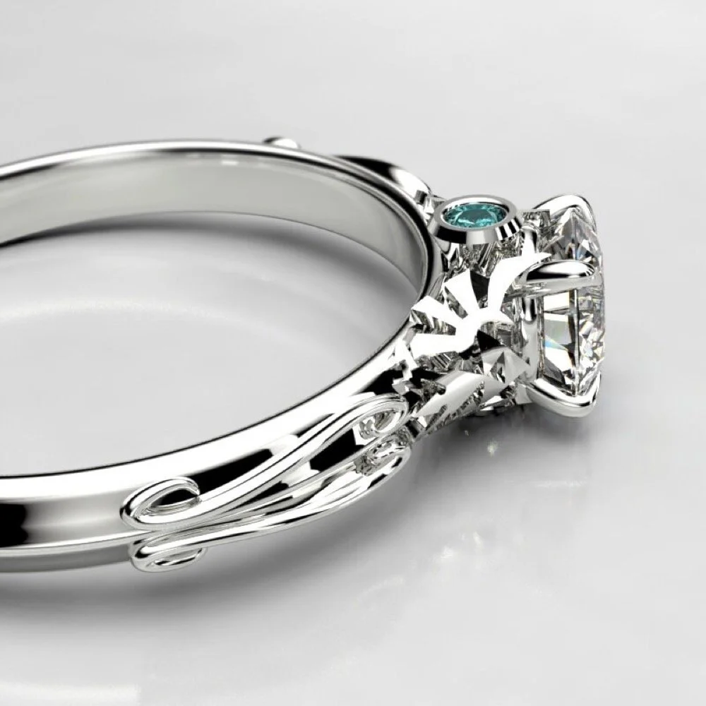 06-geeky-4-claw-triforce-ring-zelda-inspire-worn.jpg