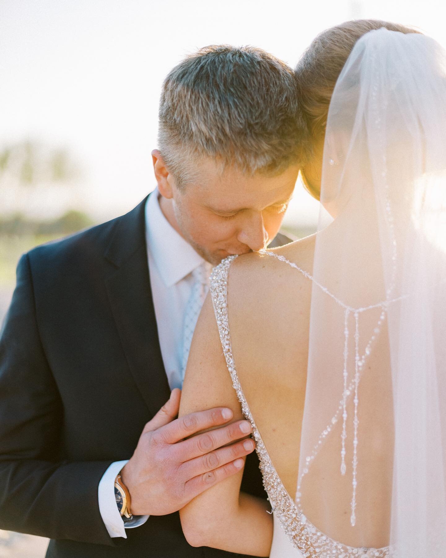 Erica and Jordan. A beautiful marriage to document, and the beautiful light that went along with it. Planner: @somelikeitclassic // Hair &amp; Makeup: @kensingtonmakeup // Venue: @thecountryclubatdcranch // #arizonalove