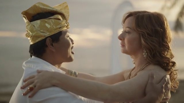 KISS ME KETUT REMIX