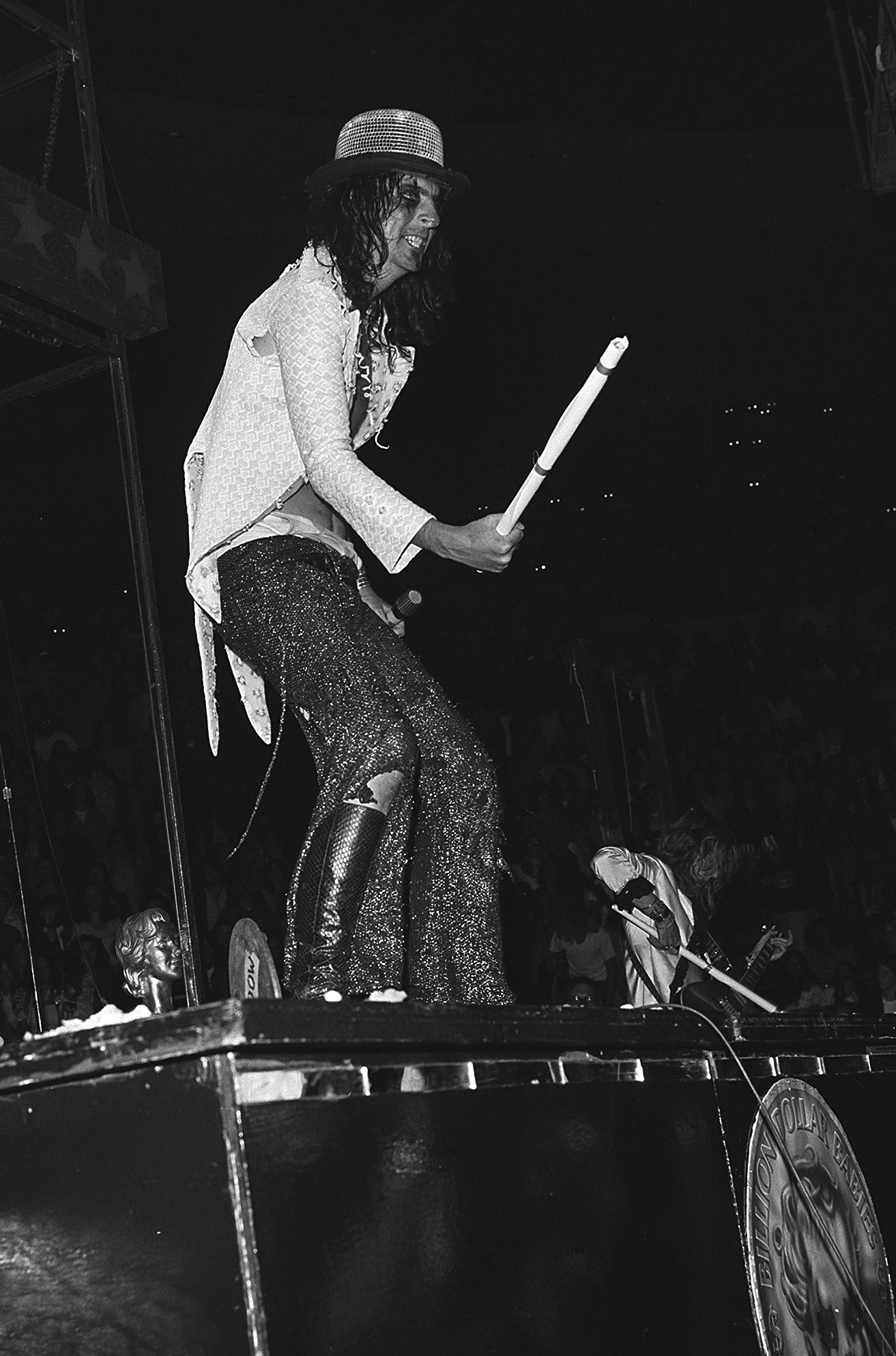 Alice Cooper, the Los Angeles Forum, LA, CA, 1974