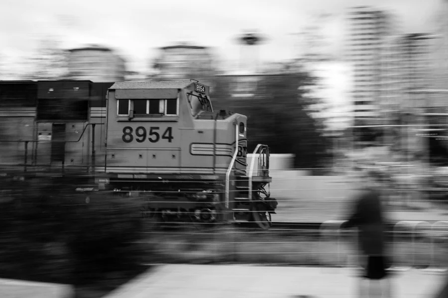 Train8954.jpg