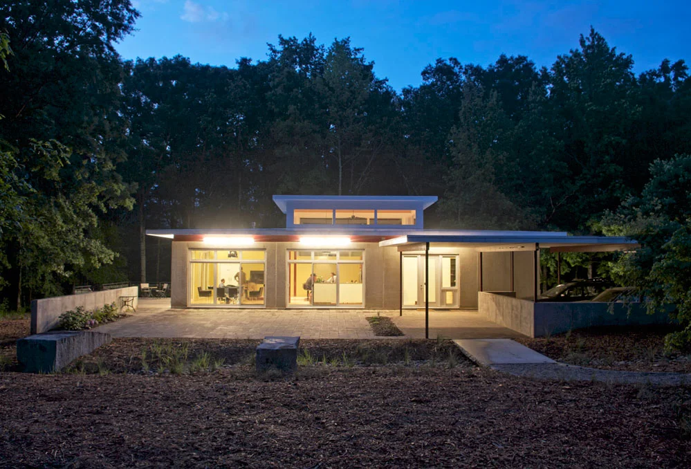home3.jpg