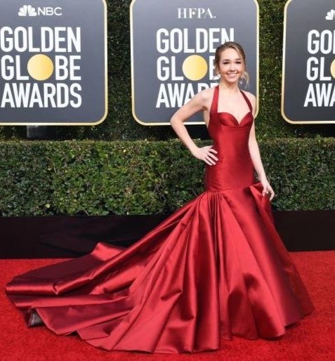 2019-golden-globes-red-carpet-holly-taylor.jpg