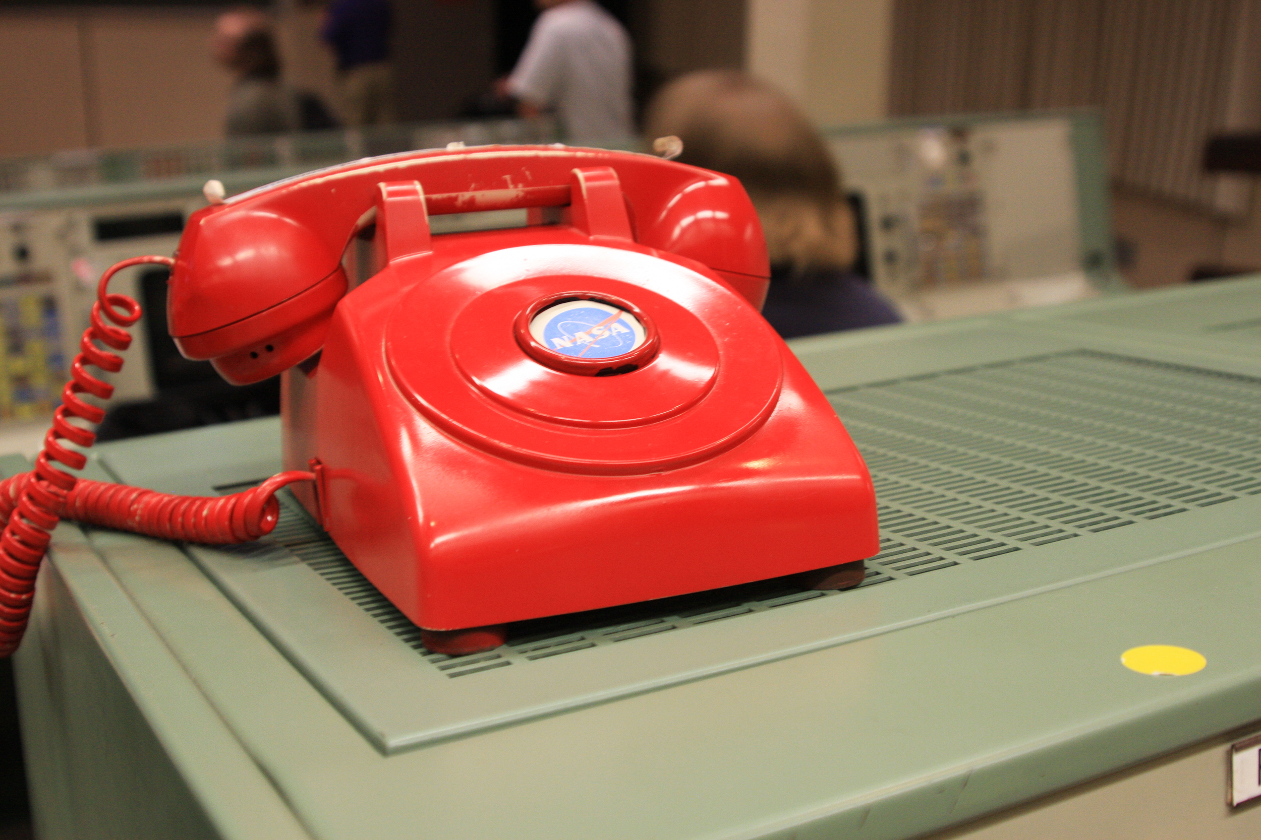 Red_phone.jpg