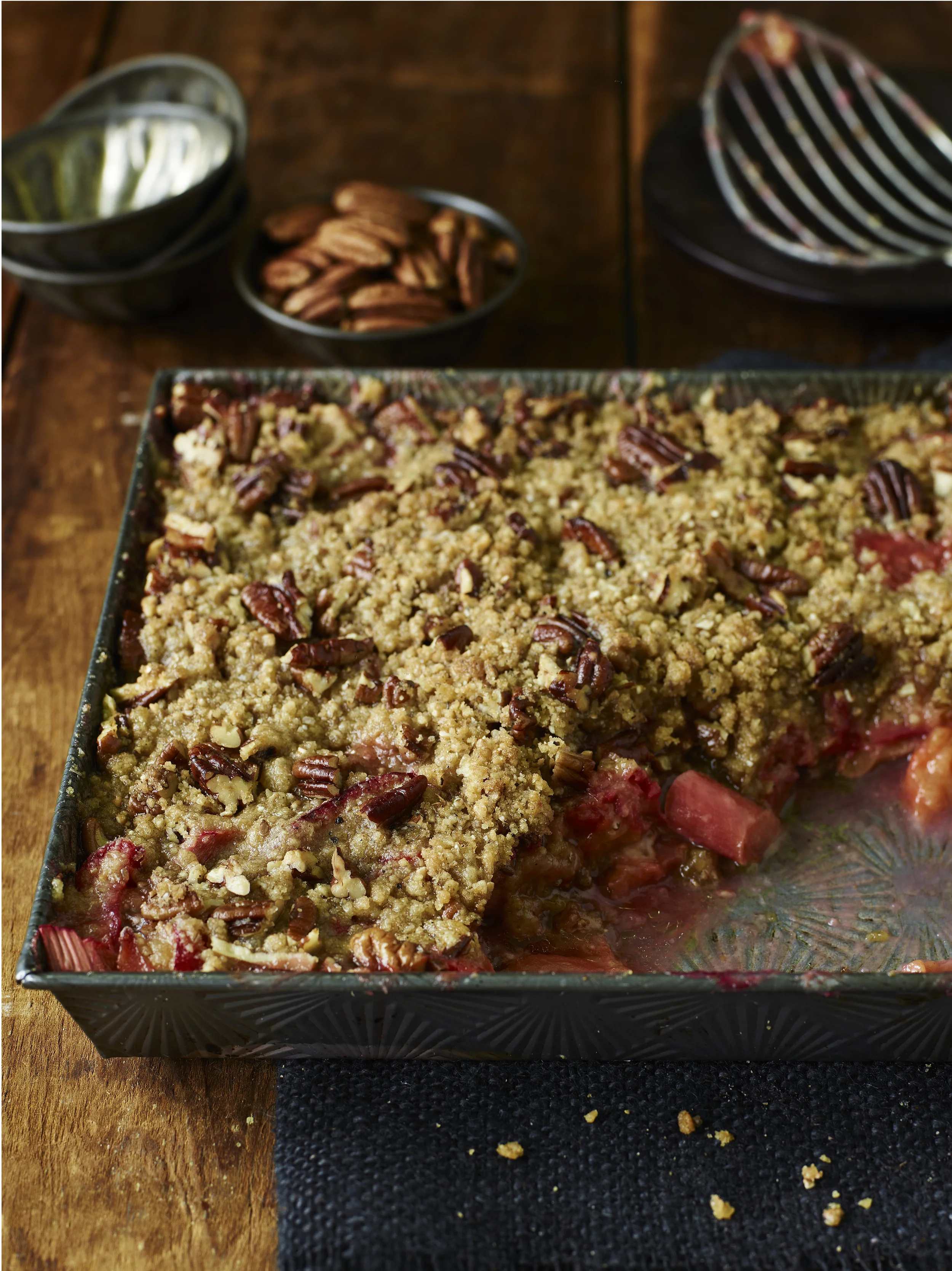 110527_Rhubarb_Crisp-2.jpg