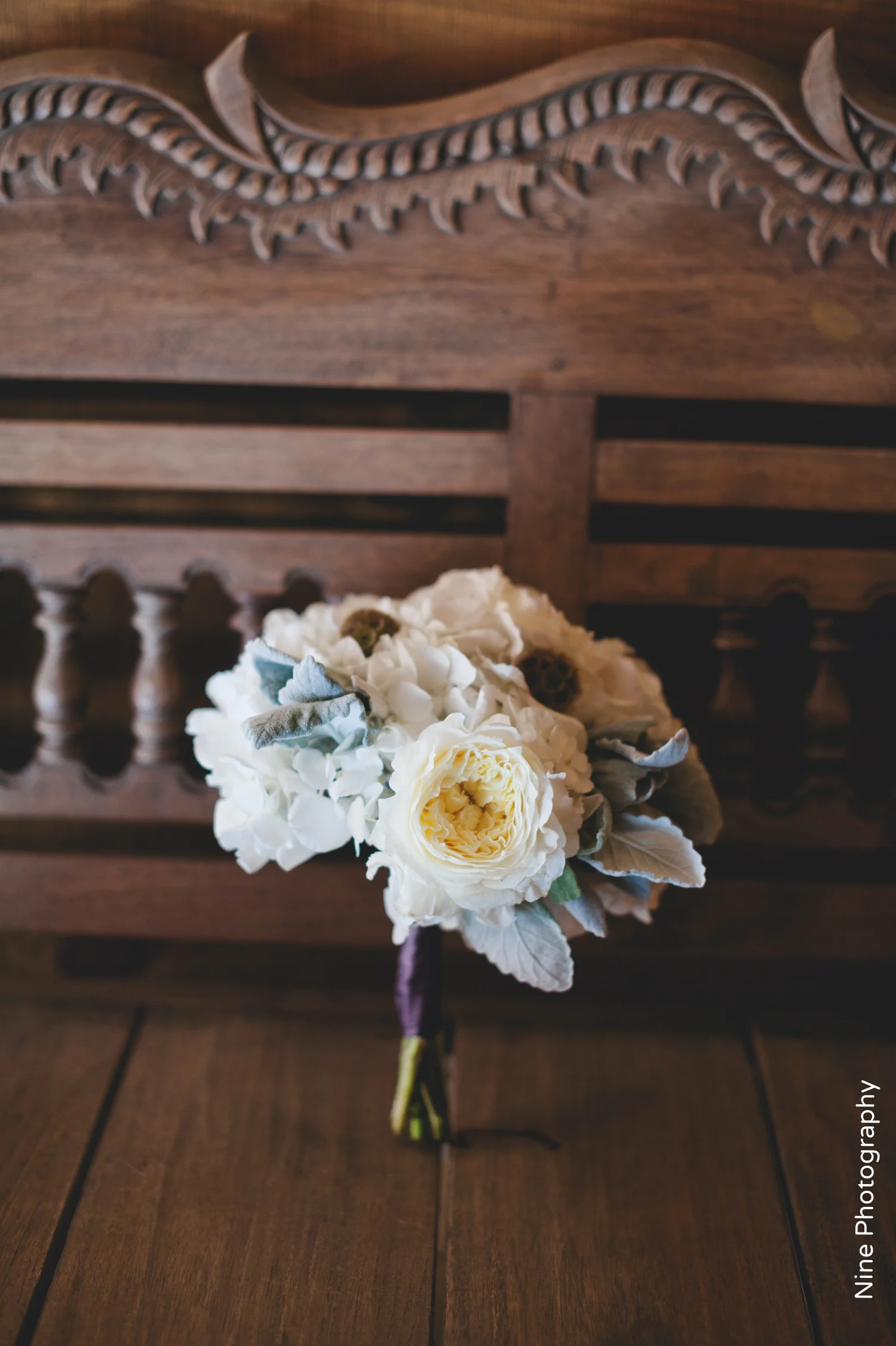 Bridesmaid Bouquet white with dusty miller