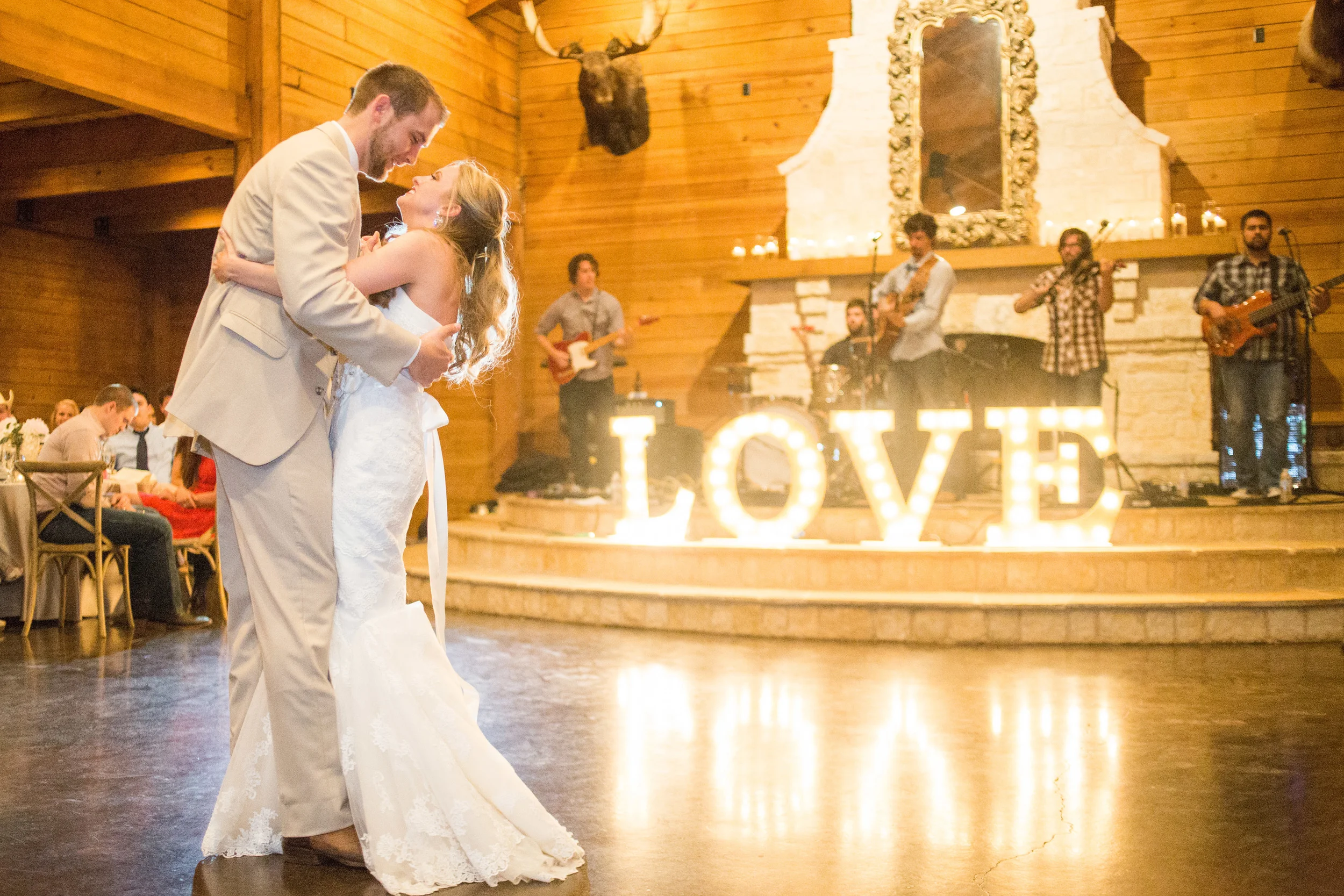 Classic Oaks Ranch First Dance Lit Love Sign