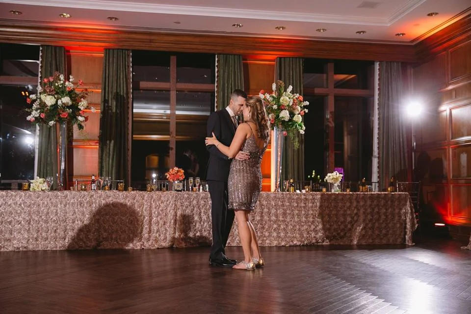 Cityplace 43rd Floor Bride & Groom Private Last Dance