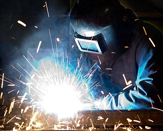 welder_2.jpg