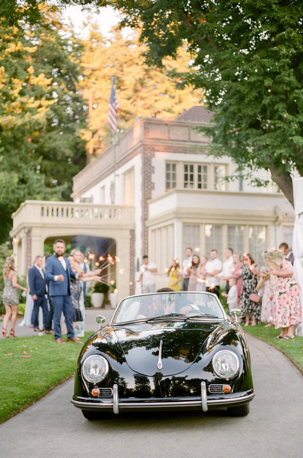 UNFORGETTABLE  MUSICAL THEMED WEDDING AT  LAIRMONT MANOR