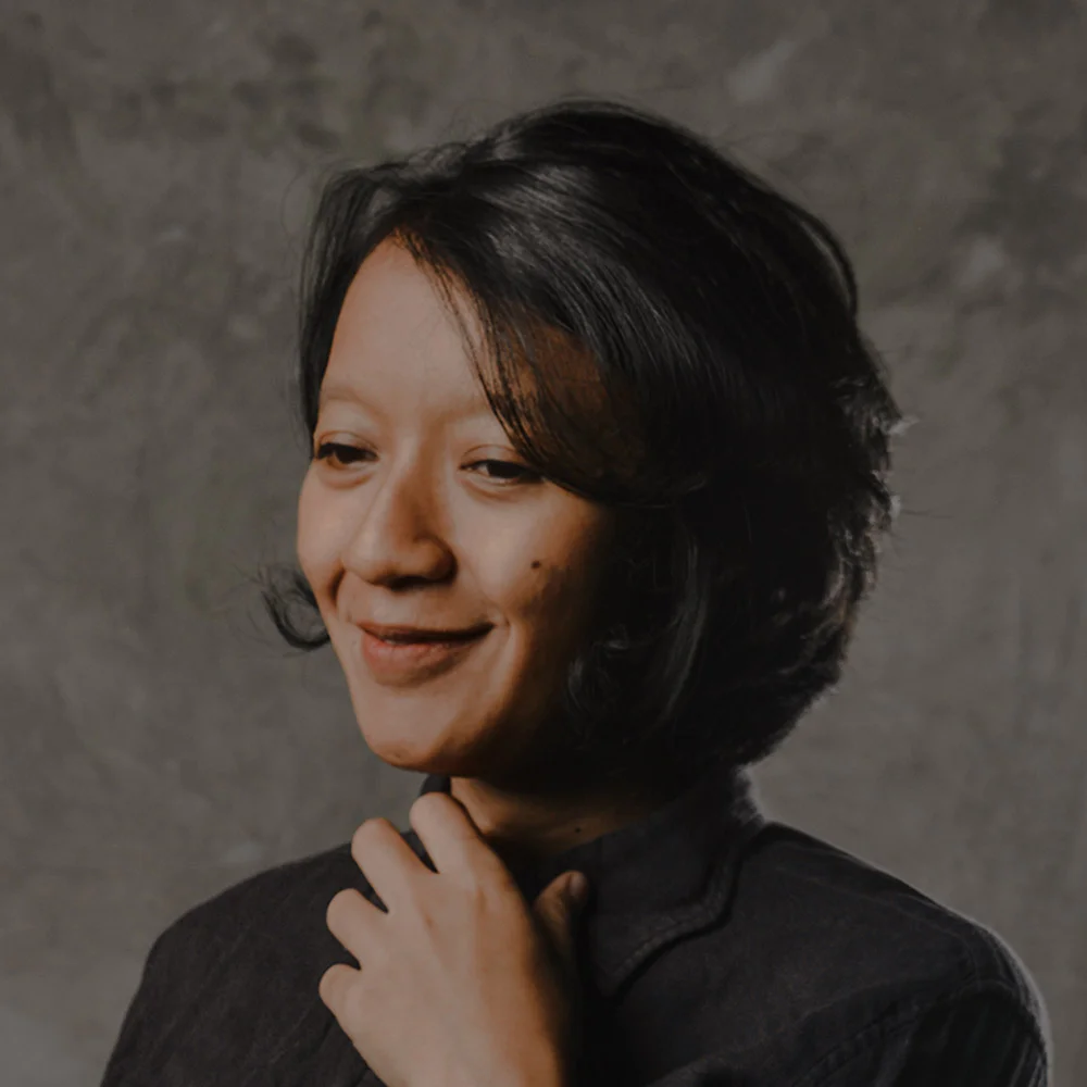 FITRI YULIANINGRUM LUKMAN | Senior Graphic Designer Fitri, or better known as Iput, was born in Bandung, May 17th, 1989. She attended Institut Teknologi Nasional in Banding and graduated in 2010 with S1 title in DKV (graphic design). Iput has joined Indigo since 2011 and been responsible for many projects, such as LIPPO branding guidelines. As a senior graphic designer in the team, she undertakes signage concept, graphic content, and project coordination. Download CV