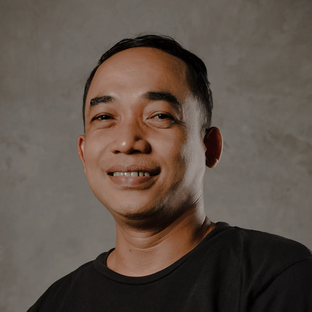IMAM GOZALI | Support Imam has been our indispensable supporting staff since 2014 he makes sure our headquarters are clean, comfortable and well stocked. He is also responsible for deliveries of documents and samples.