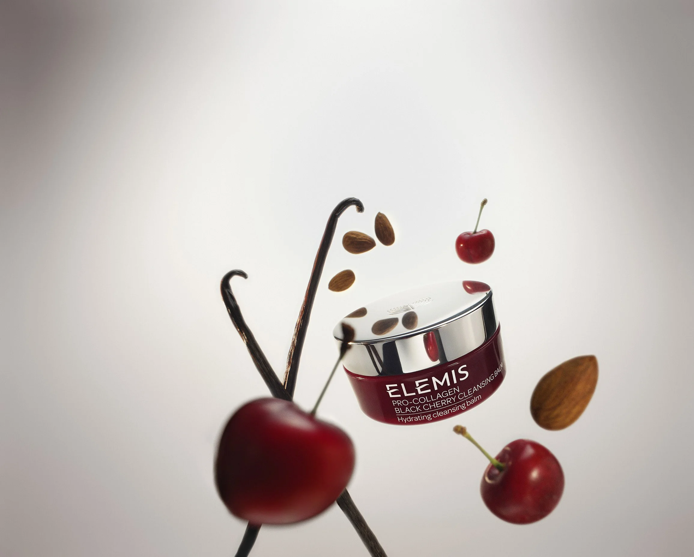 BLACKCHERRYCLEANSINGBALM_Product_Aromatics_Shot1_Global_RGB_Lo Res.jpg