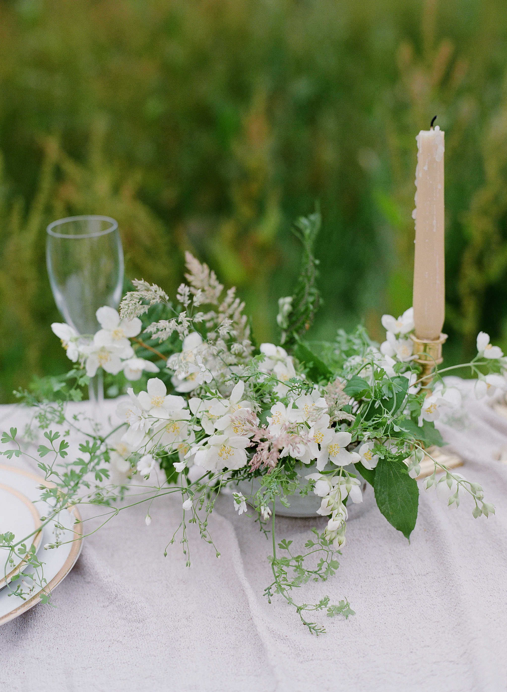 Wedding table flowers in Cornwall
