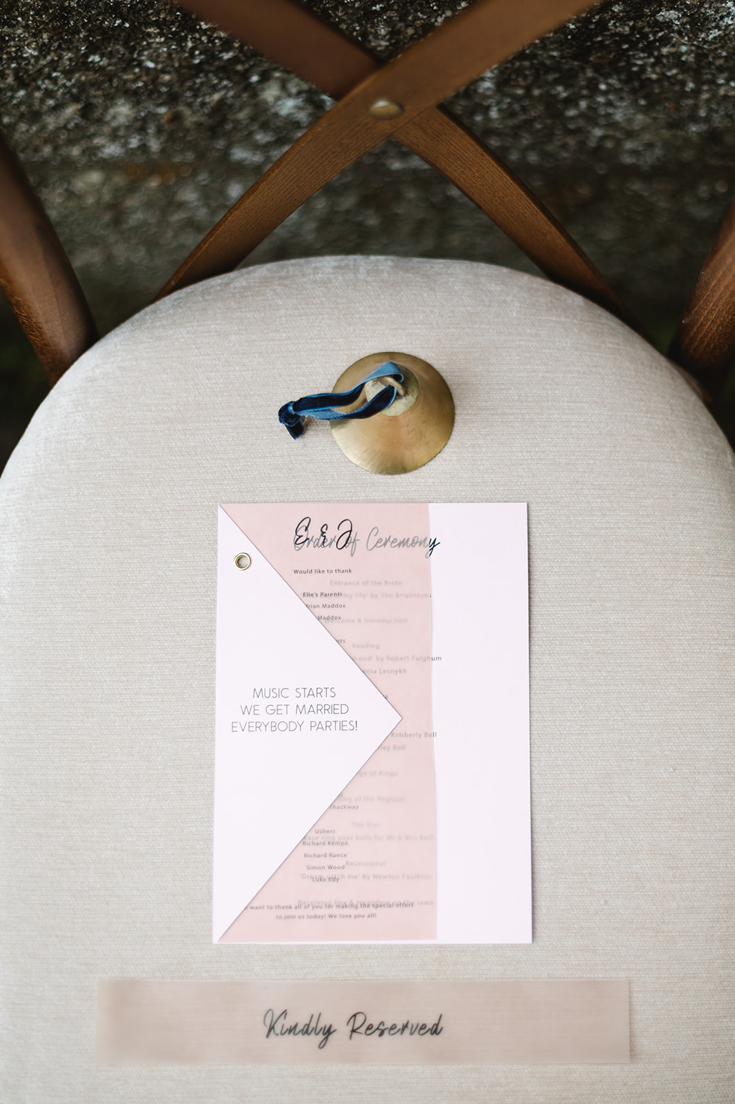 Blush stationary inspired by seasonal tones at Boconnoc in May