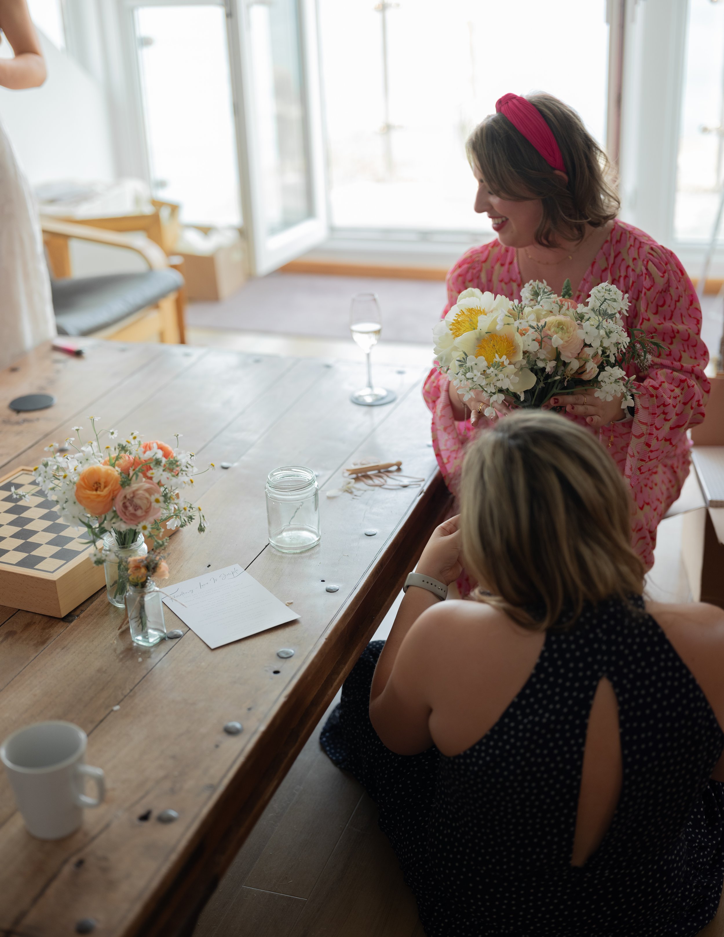 Bridesmaids with flowers