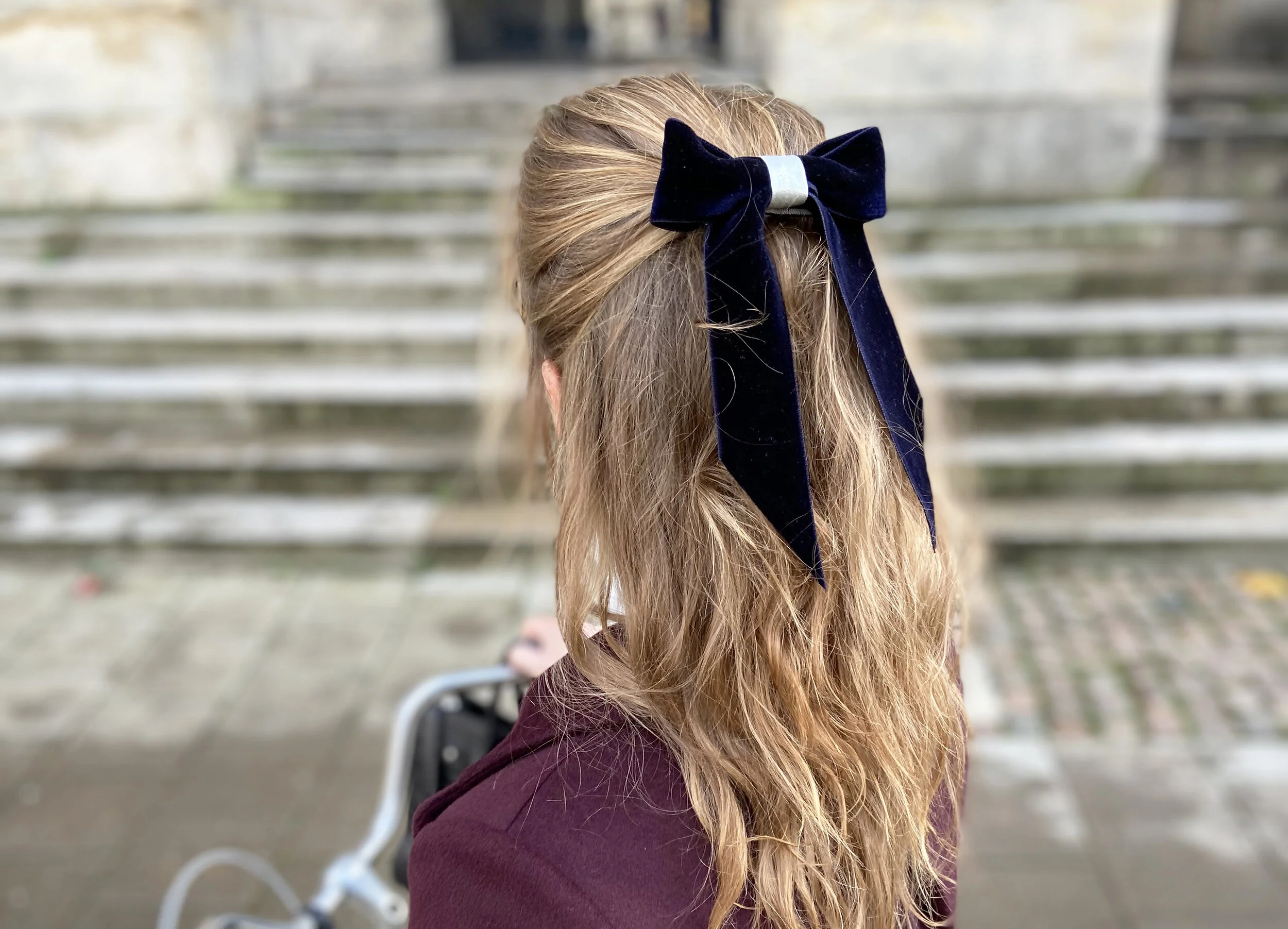 Barrette Bow Navy.jpg