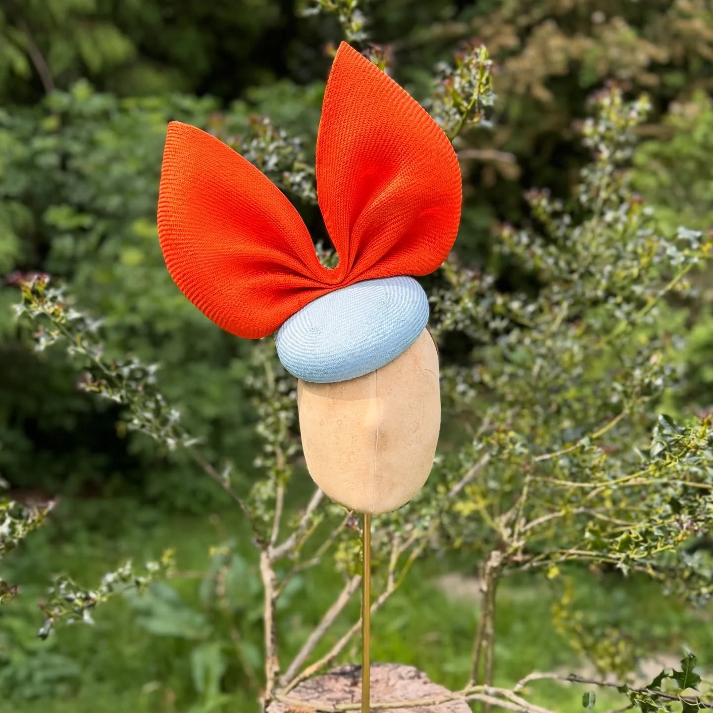 Wear something that&rsquo;s truly yours 👒 ✨
Custom colour hats, hand dyed to match whether it be bold, subtle, or somewhere in between. 

Each piece is a reflection of craftsmanship and individuality. High-end millinery, thoughtfully designed and me