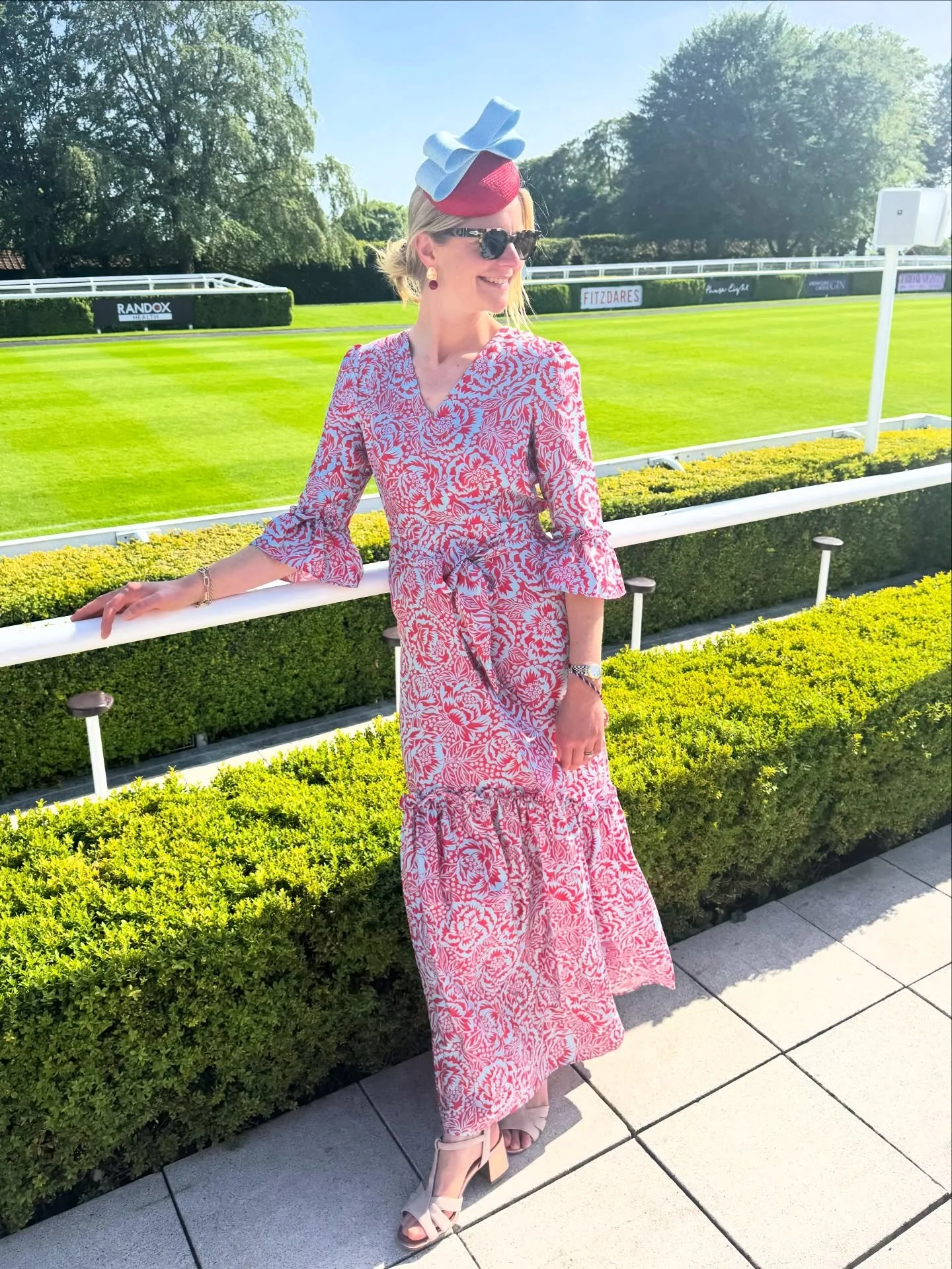 GOODWOOD 🐎💛❤️

Delighted to have exhibited @goodwood_races May Festival for &ldquo;Get Glorious Ready&rdquo;, a fabulous day of hats, horses, and fabulous fashion. I can officially say I am well and truly ready for Glorious Week!

I spent the day w