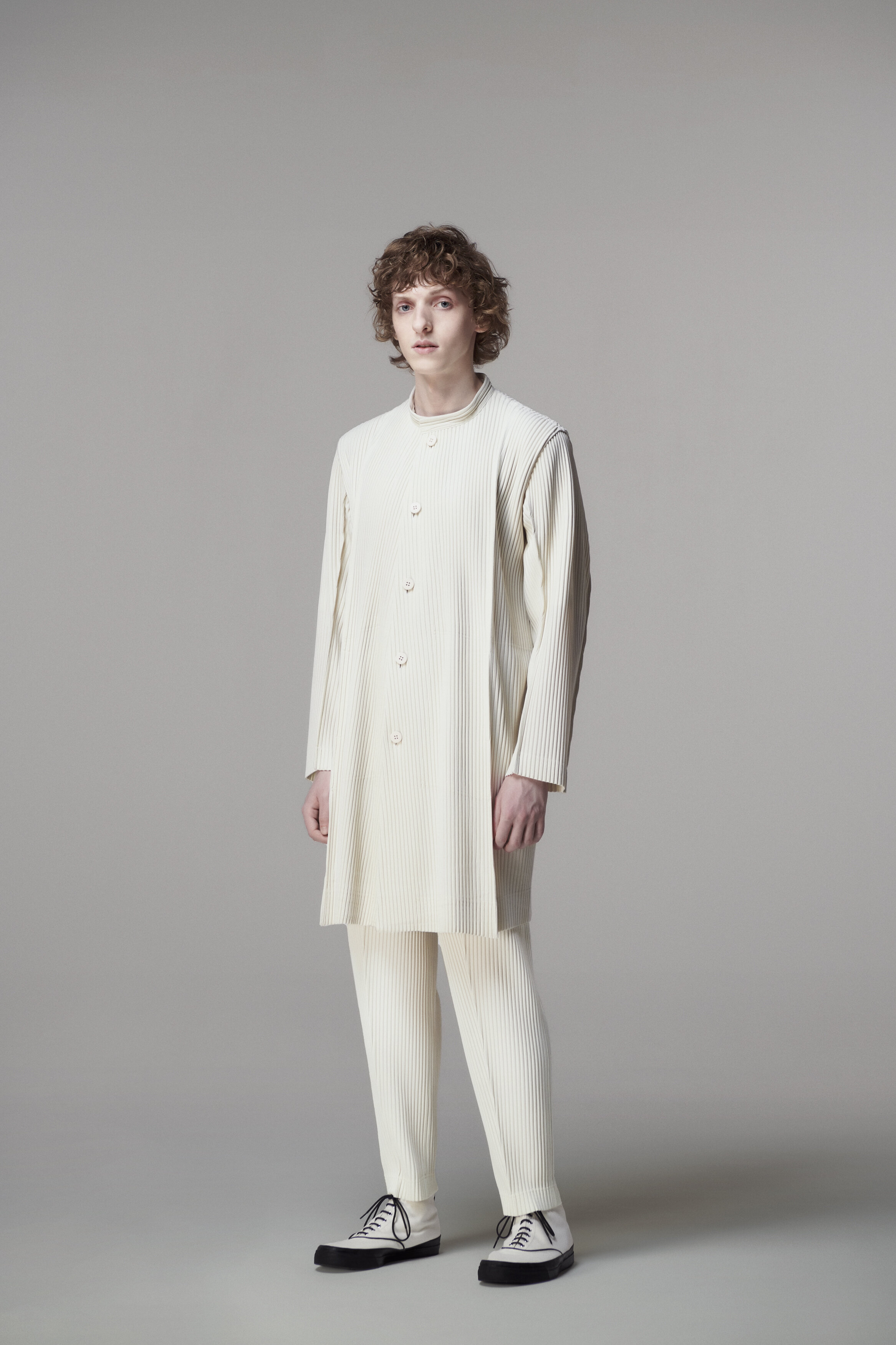 isseimiyake_37137rerenew.JPG