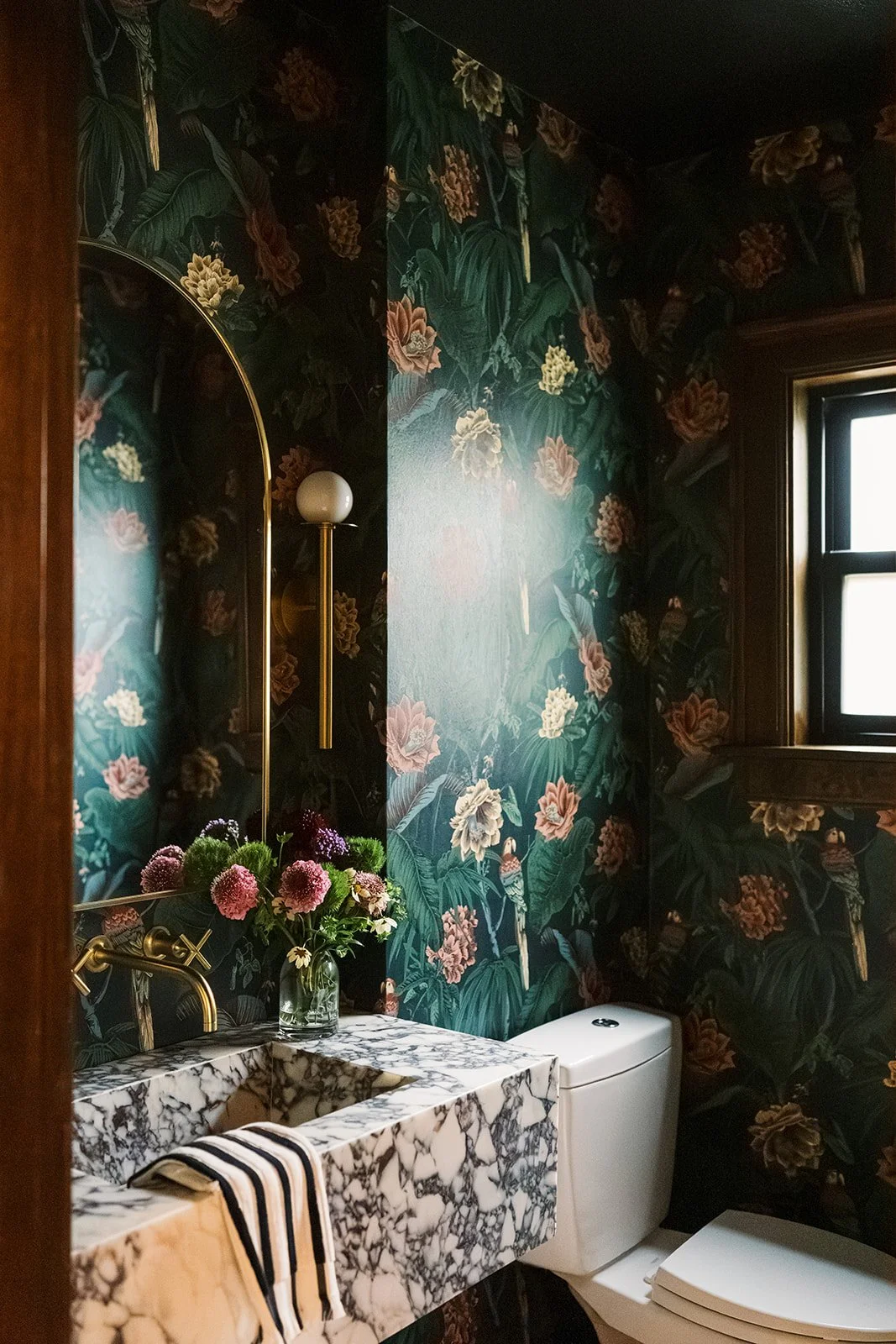 Virginia Roberts 1.jpg