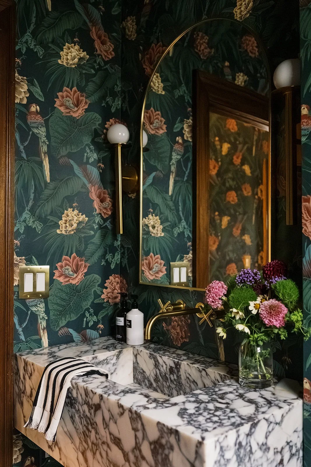 Virginia Roberts 4.jpg