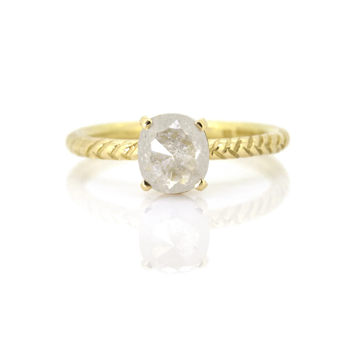 pale grey round diamond sorrel bay.jpg