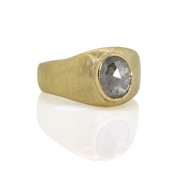 oval diamond bombe side view ring sorrel bay.jpg