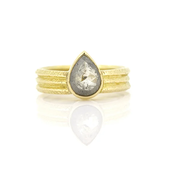 greypearring three band.jpg
