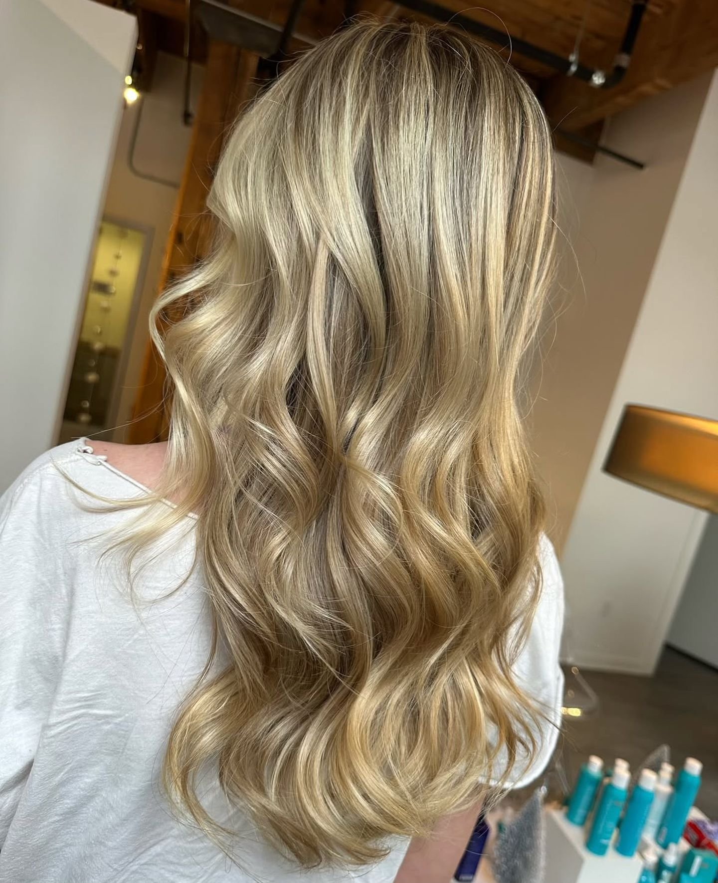Holiday hair season (make sure you book your appointment before they&rsquo;re all taken 😉)