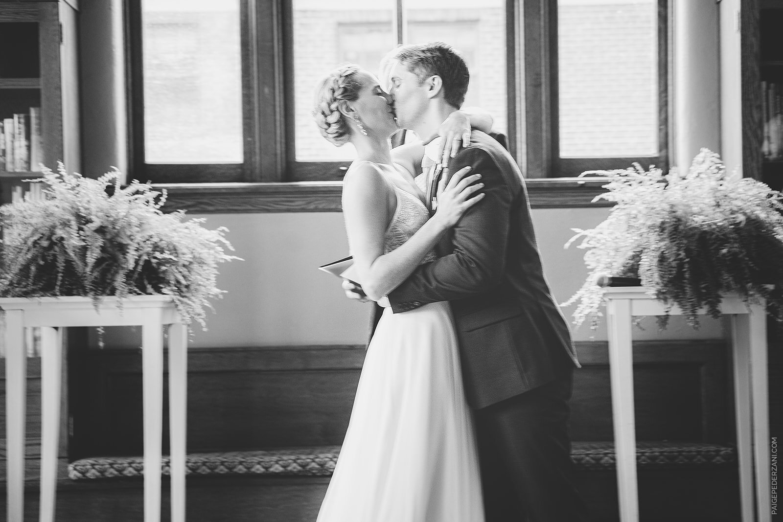 cincinnatiweddingelopementphotographer-41.jpg